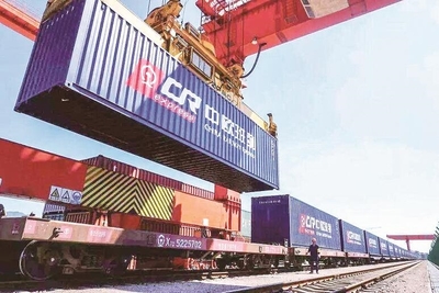 成都国际铁路港:推出“掏拼箱”业务解决中小企业进出口难题
